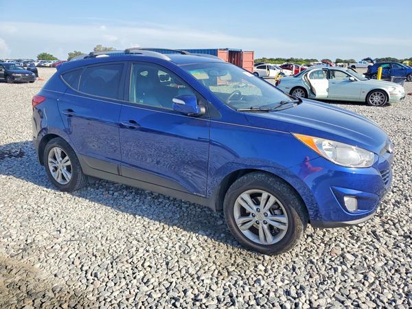2013 HYUNDAI TUCSON