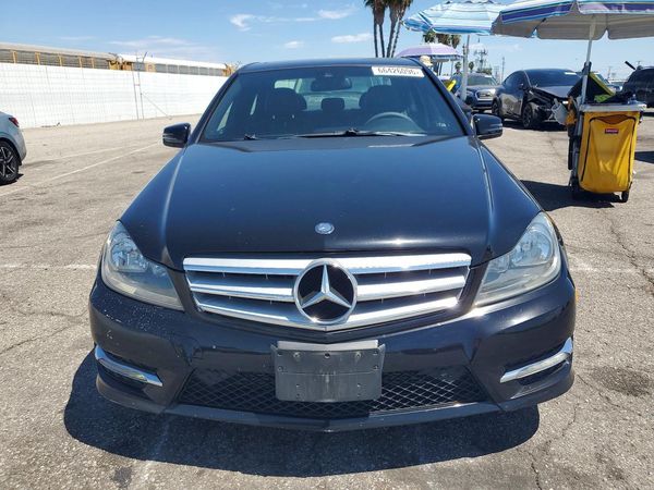 2013 MERCEDES-BENZ C C250 — DIRF
