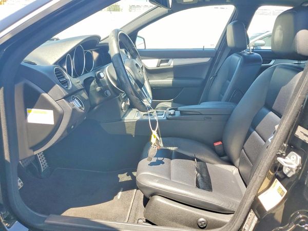2013 MERCEDES-BENZ C C250 — DENT
