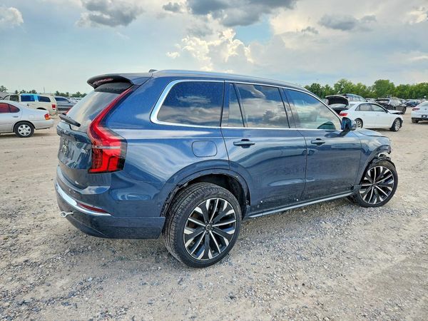 2026 VOLVO XC90 Plus Bright