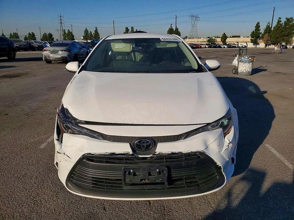 2025 TOYOTA COROLLA