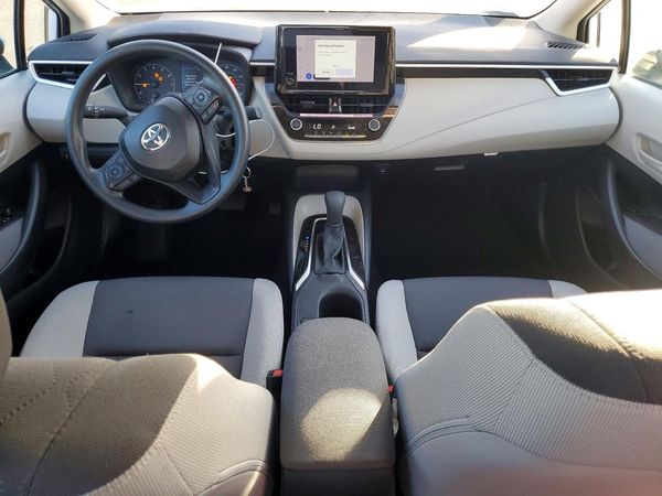 2025 TOYOTA COROLLA