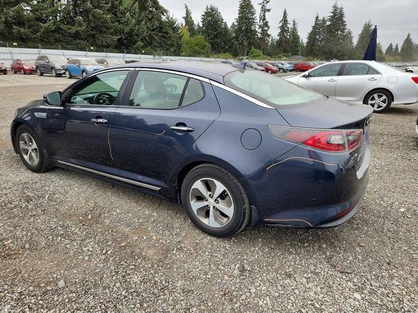 2014 KIA OPTIMA GL - Middle-low