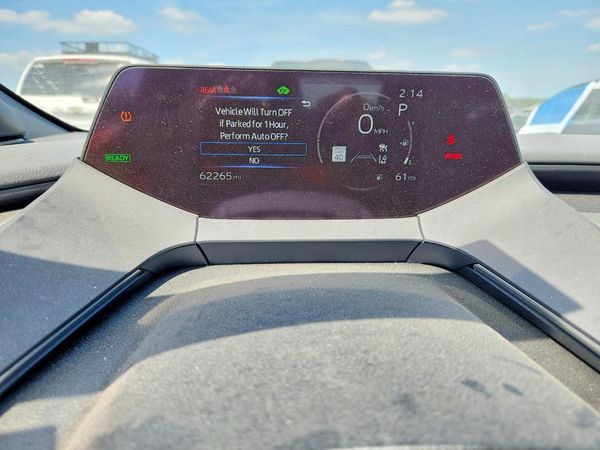 2023 TOYOTA PRIUS