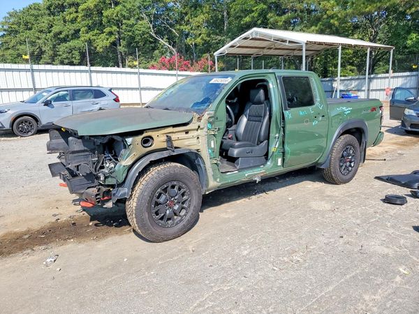 2022 NISSAN FRONTIER
