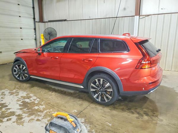2024 VOLVO V60 Ultimate — DSRA