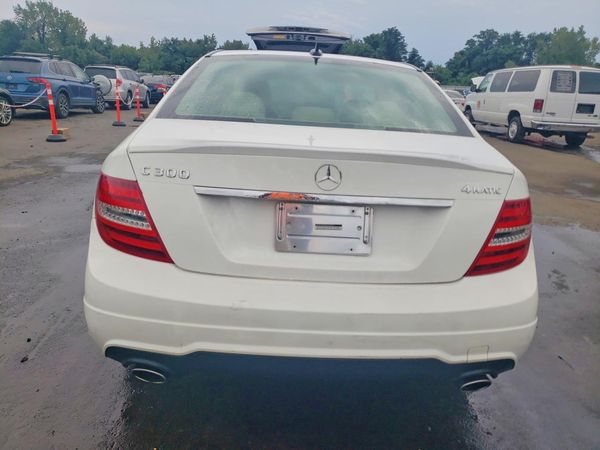 2013 MERCEDES-BENZ C C300