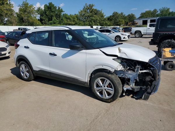 2023 NISSAN KICKS S