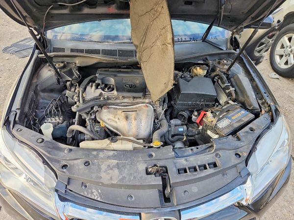 2015 TOYOTA CAMRY