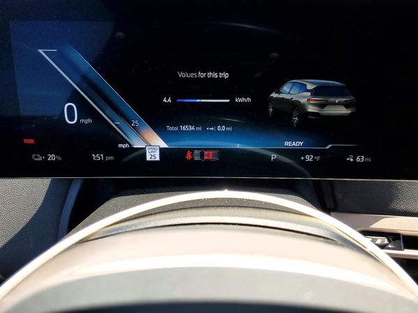 2024 BMW IX