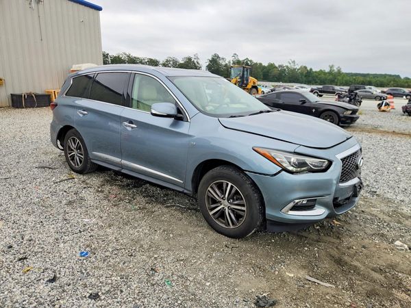 2017 INFINITI EX35
