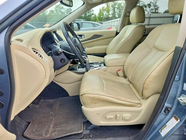 2017 INFINITI EX35
