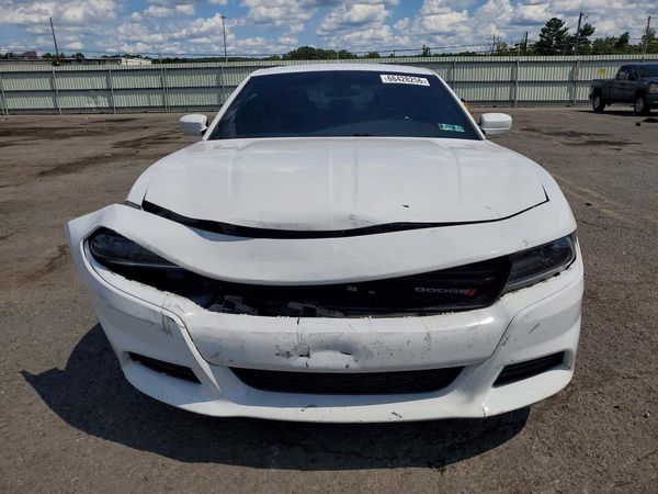 2020 DODGE CHARGER SXT
