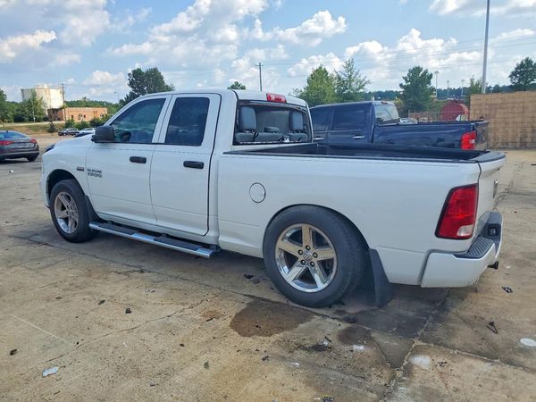 2017 RAM 1500 ST QUAD CAB 4X2