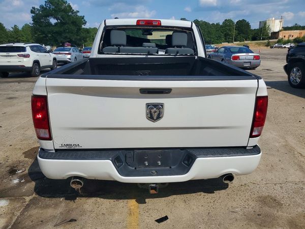 2017 RAM 1500 ST QUAD CAB 4X2
