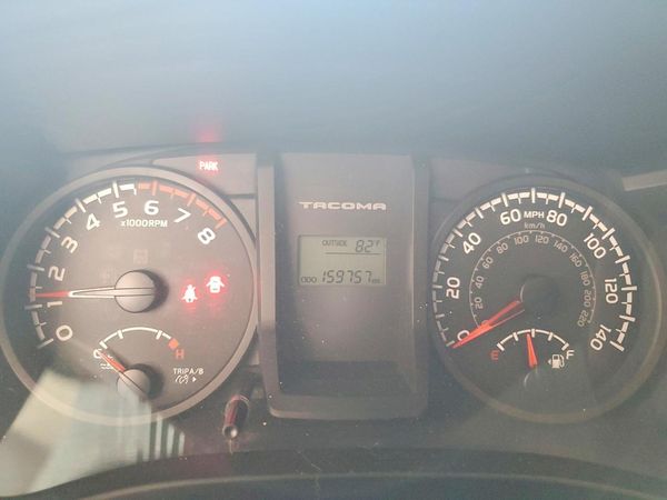 2016 TOYOTA TACOMA SR/SR5