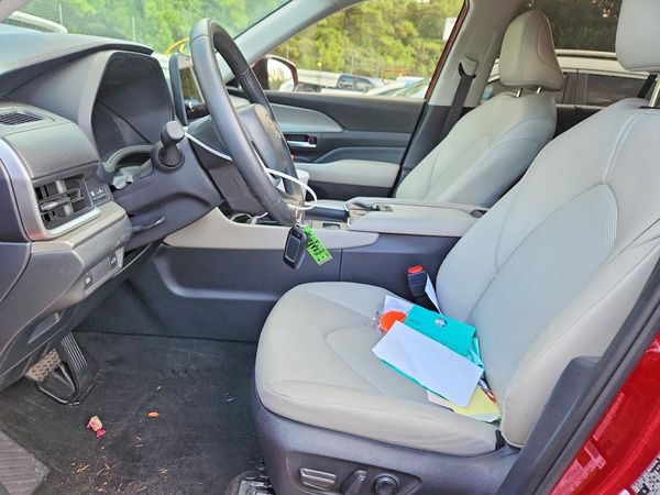 2025 TOYOTA GRAND HIGHLANDER