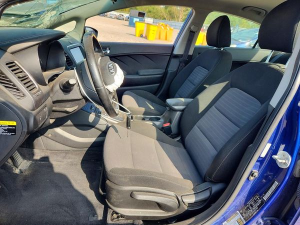 2017 KIA FORTE LX Popular, S