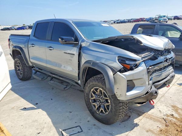 2025 CHEVROLET COLORADO