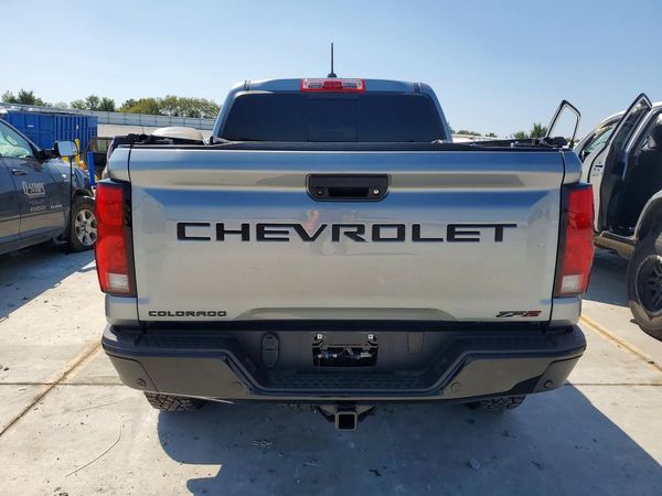 2025 CHEVROLET COLORADO