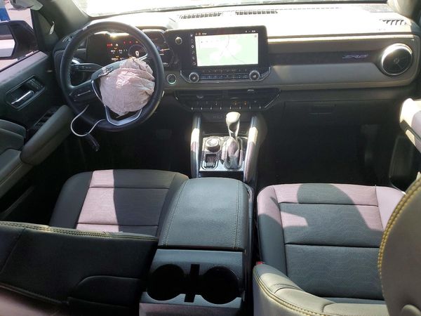 2025 CHEVROLET COLORADO