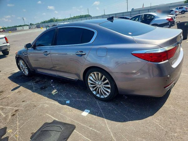 2016 KIA K900 Premium