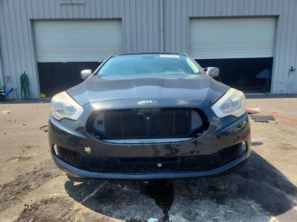 2016 KIA K900 Premium