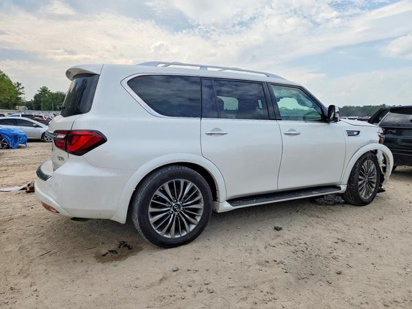 2021 INFINITI QX80