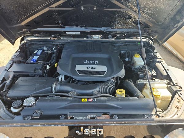2014 JEEP WRANGLER Sport — Engine bay