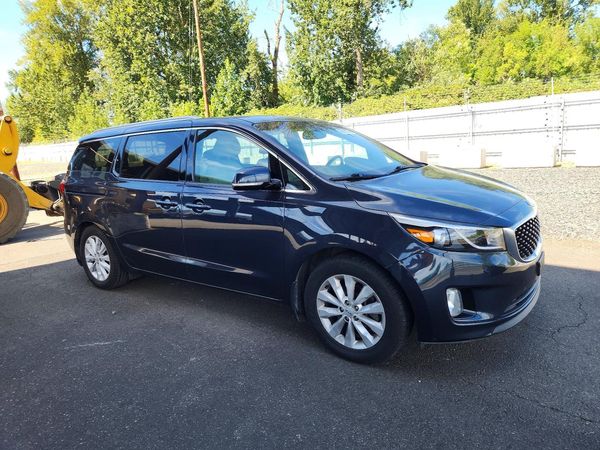 2016 KIA SEDONA EX - Middle level