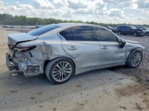2020 INFINITI Q50