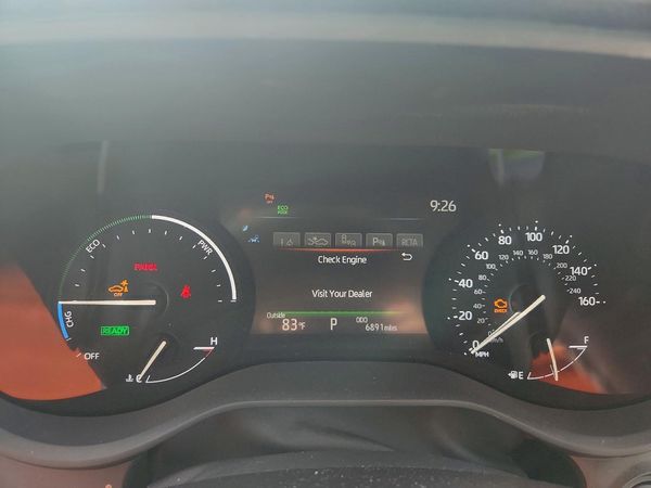 2026 TOYOTA SIENNA XLE