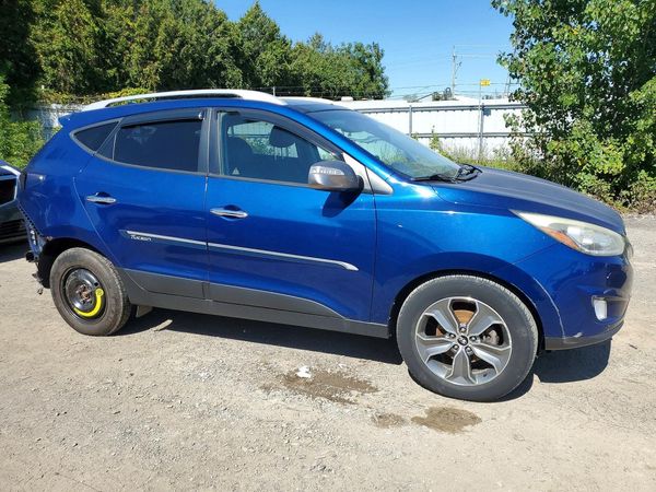 2014 HYUNDAI TUCSON GLS (Middle Level) — Passenger 3/4