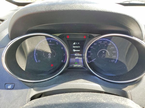 2014 HYUNDAI TUCSON GLS (Middle Level) — ODOM