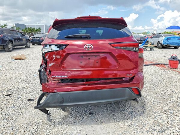 2022 TOYOTA HIGHLANDER