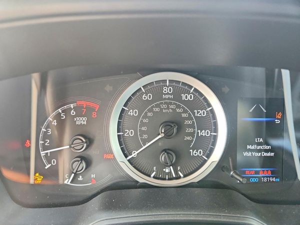 2022 TOYOTA COROLLA LE