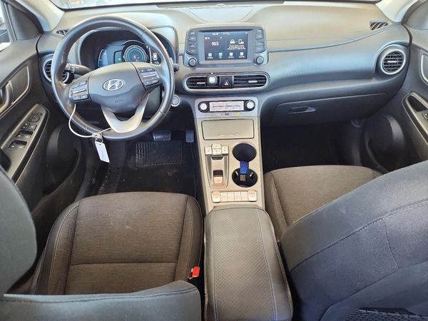 2021 HYUNDAI KONA SEL