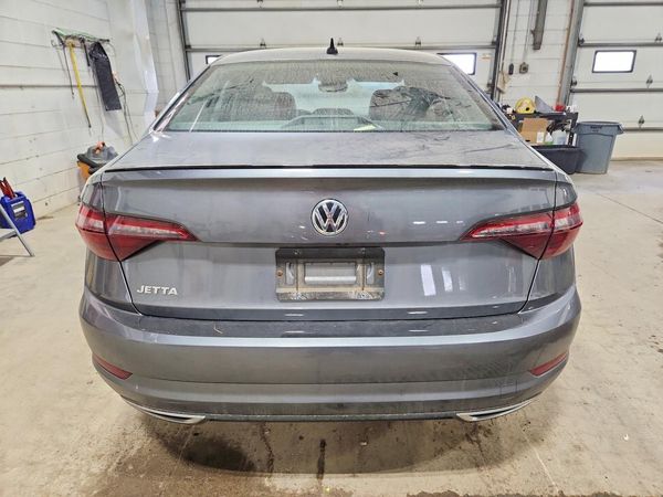 2021 VOLKSWAGEN JETTA