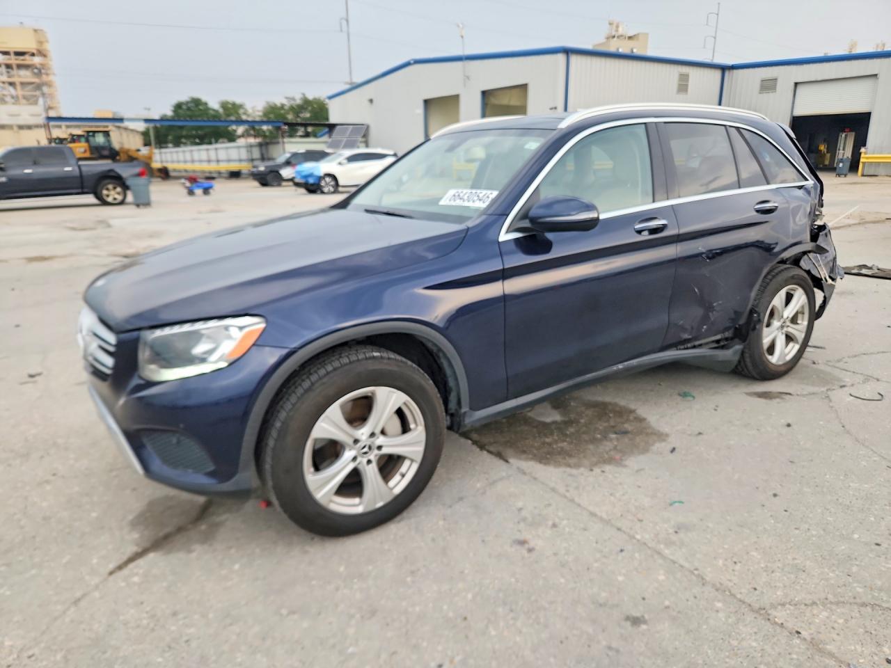 2018 MERCEDES-BENZ GLC