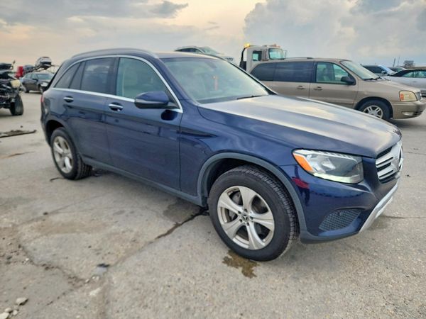 2018 MERCEDES-BENZ GLC