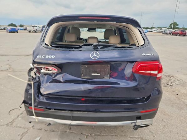 2018 MERCEDES-BENZ GLC