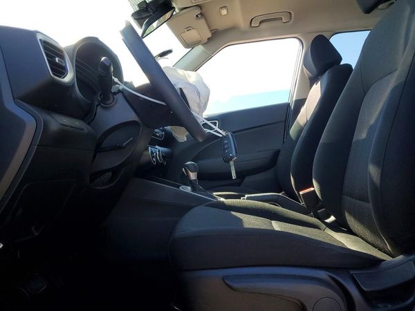 2023 HYUNDAI VENUE SE