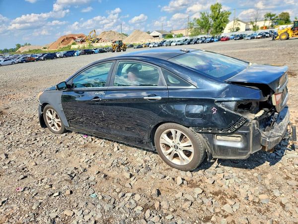 2012 HYUNDAI SONATA Middle level