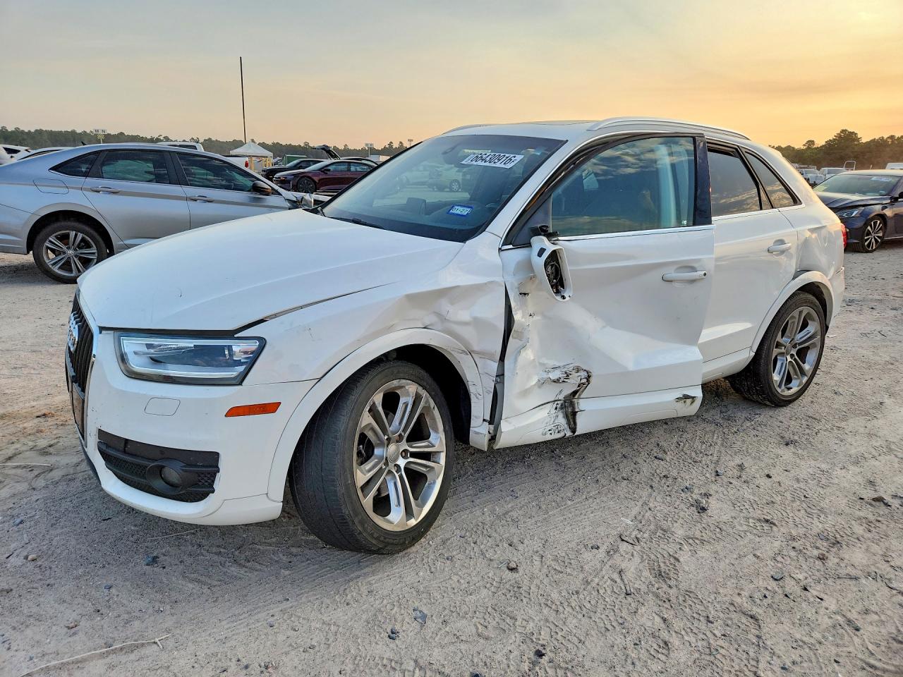 2015 AUDI Q3