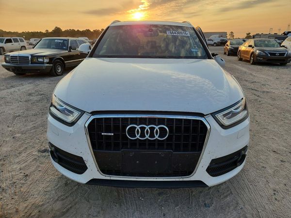 2015 AUDI Q3
