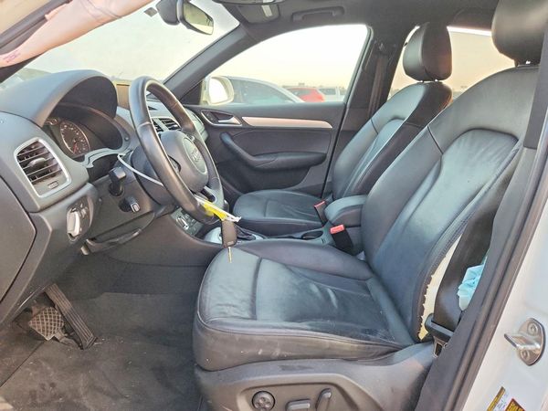 2015 AUDI Q3