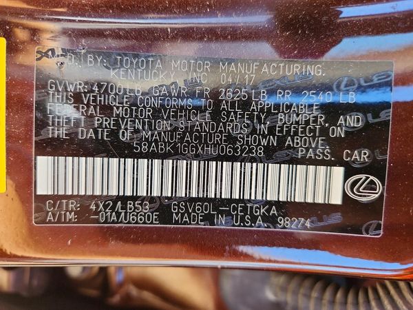 2017 LEXUS ES