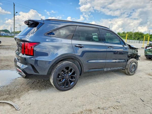 2023 KIA SORENTO