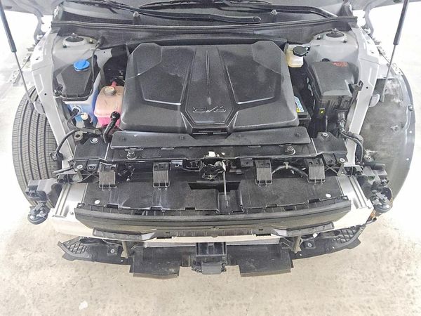 2025 KIA EV6 — Engine bay