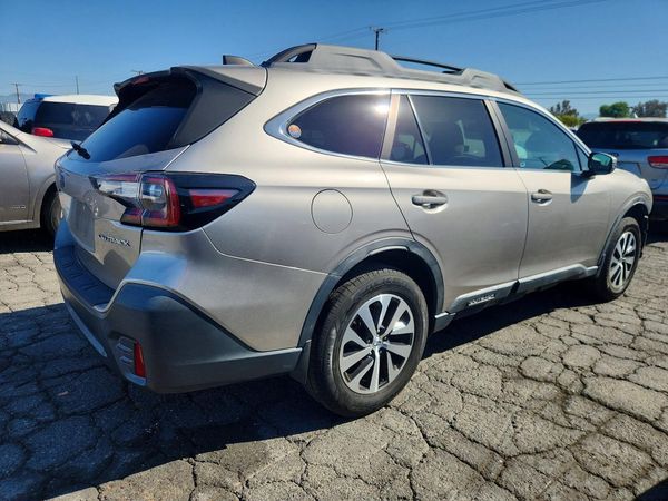 2020 SUBARU OUTBACK